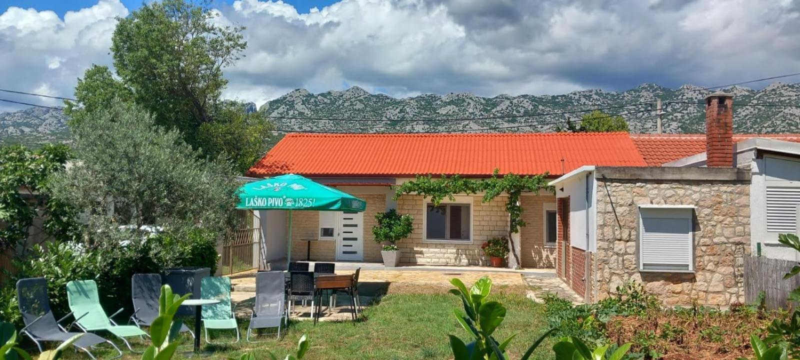 Holiday Home Zeljko,Marija & Jakov Starigrad Paklenica Buitenkant foto
